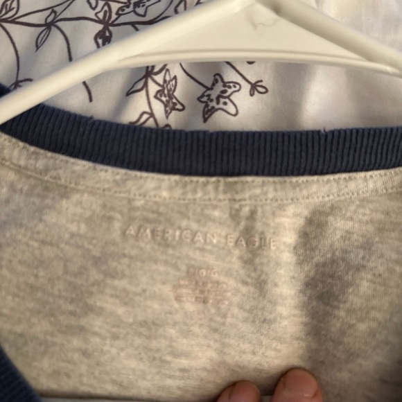 American Eagle Tee - Picture 2 of 4